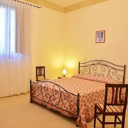 Masseria Sucea مزرعة للإقامة *