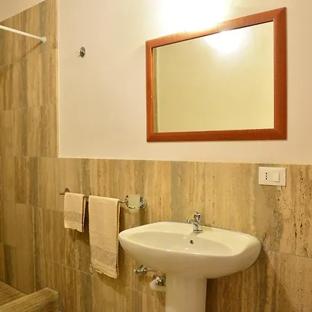 Masseria Sucea Фермерский дом *